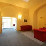 T2 Bis Avec Wifi Et Parking En Centre-ville, Proche Des Thermes - Fr-1-608-56 Appartement