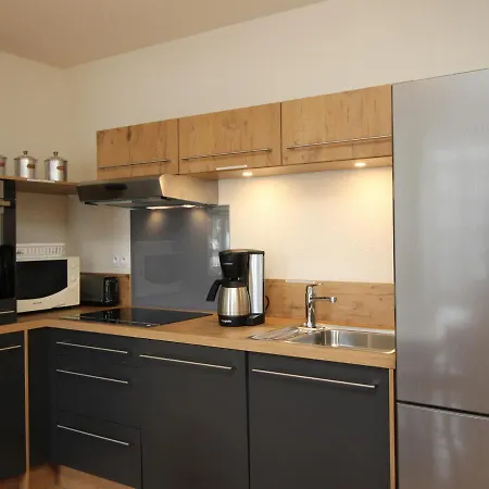 T2 Bis Avec Wifi Et Parking En Centre-ville, Proche Des Thermes - Fr-1-608-56 * Ла-Бурбуль