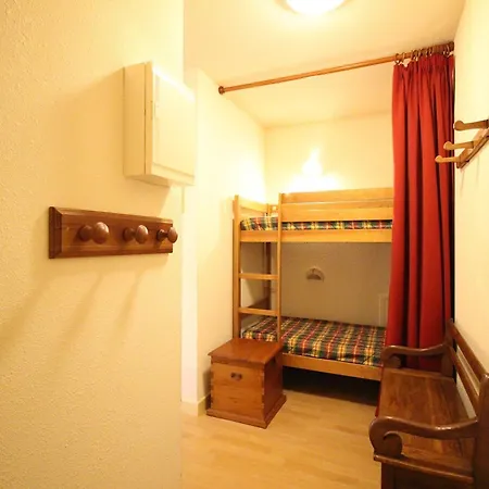 Apartment T2 Bis Avec Wifi Et Parking En Centre-ville, Proche Des Thermes - Fr-1-608-56 *